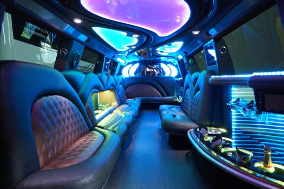 20-Passenger limo