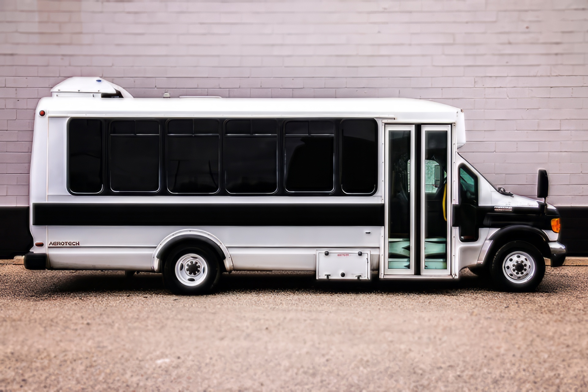 Party bus rental in Grand Rapids