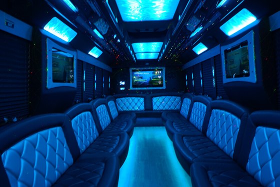 34-Passenger party bus